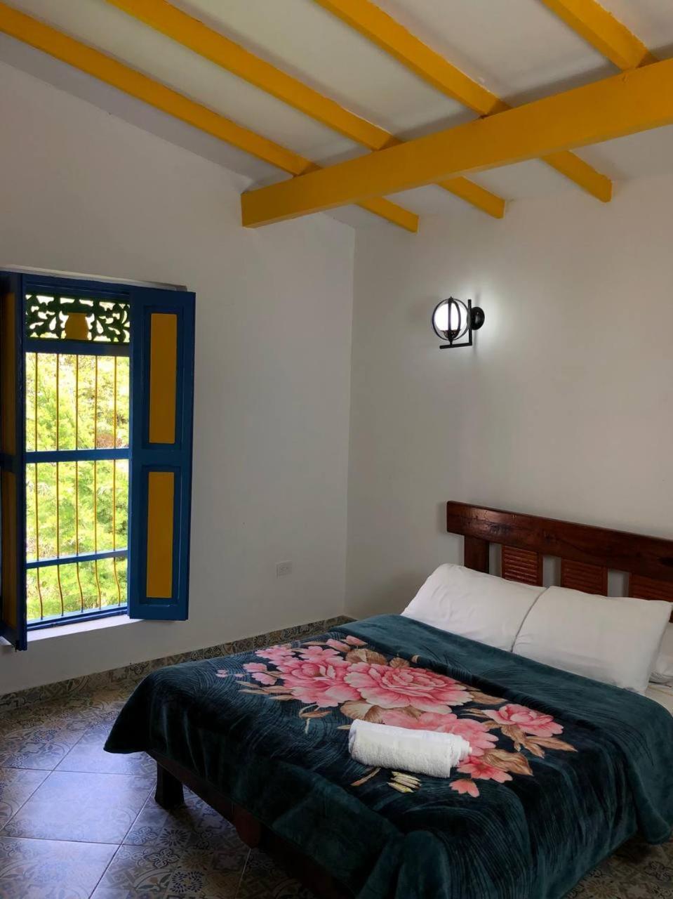 Alegria Hostel Boutique Guatape Bilik gambar