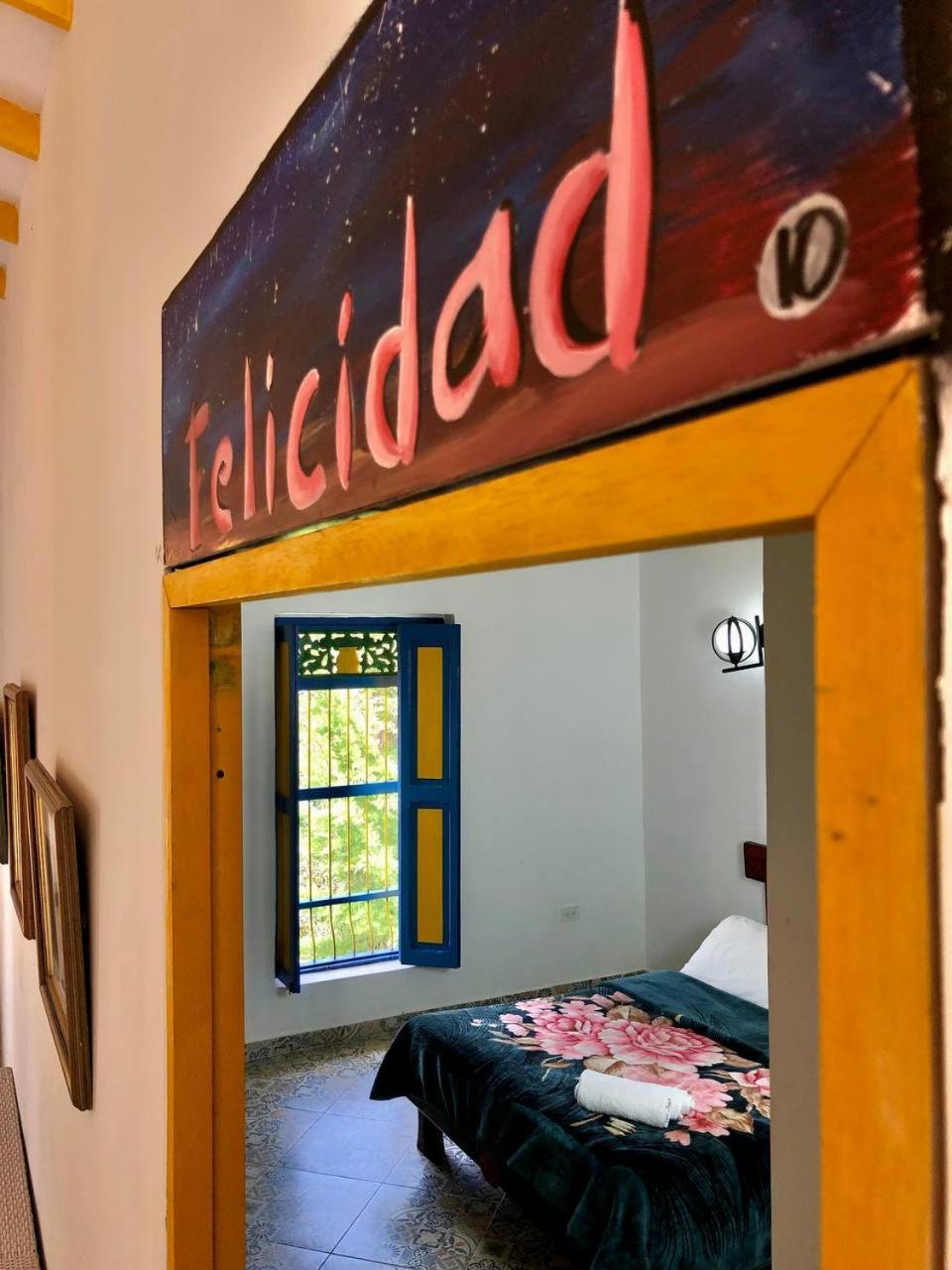 Alegria Hostel Boutique Guatape Bilik gambar