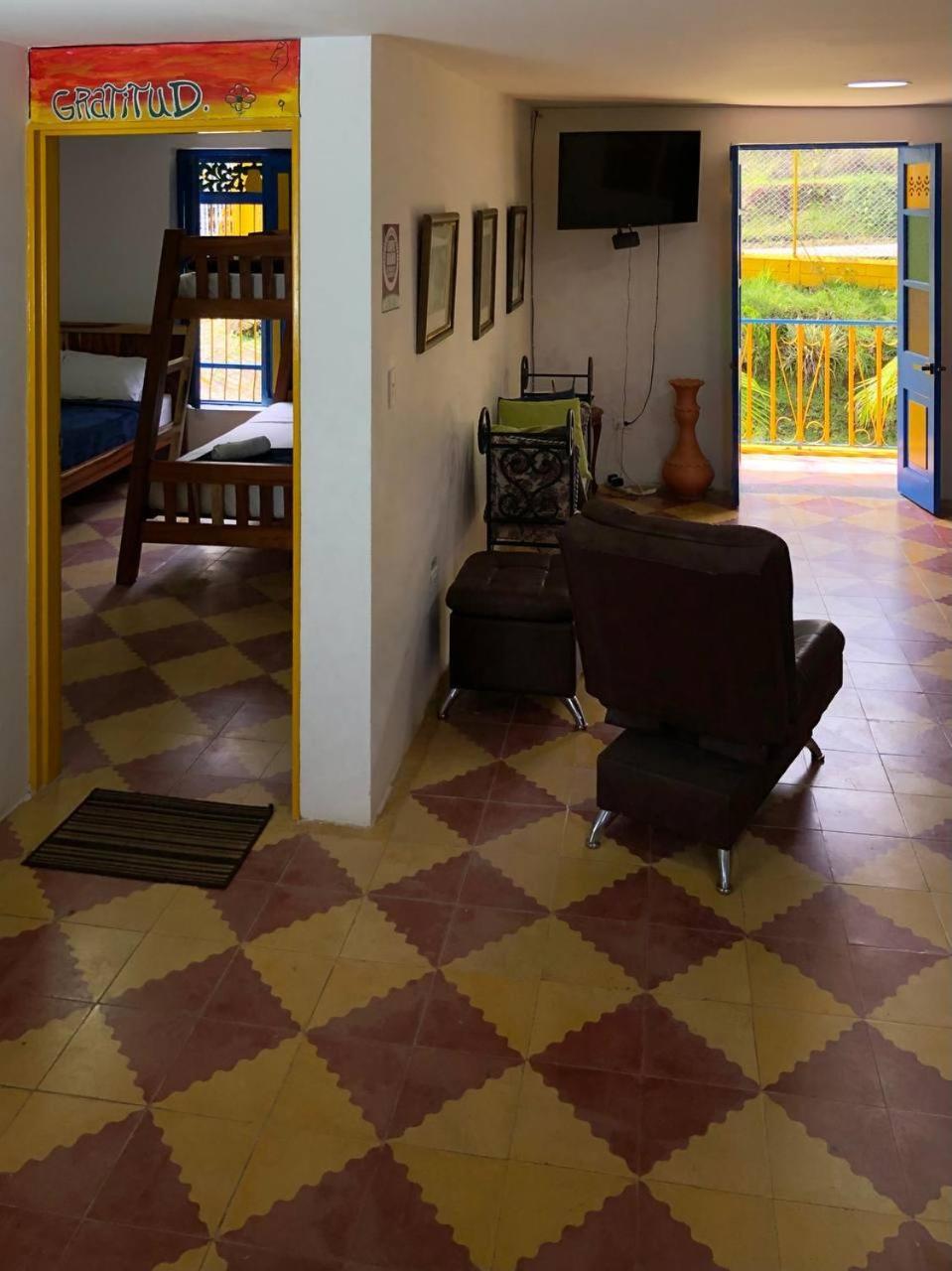 Alegria Hostel Boutique Guatape Bilik gambar